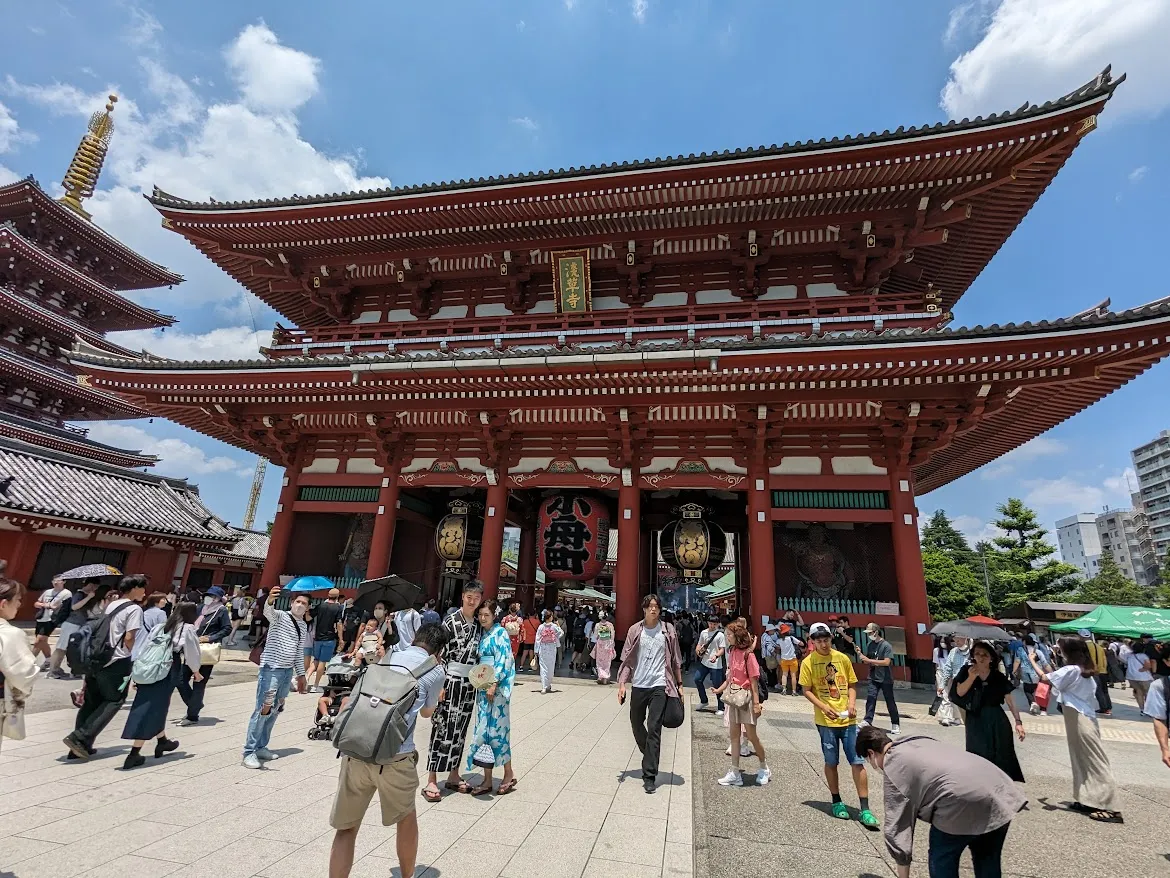 旅遊／「淺草寺」、「明治神宮」旅遊筆記，抽籤詩比一比（番外）